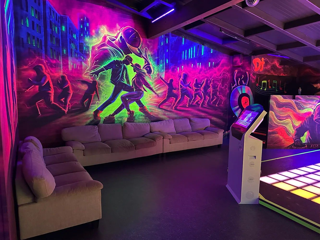 Galéria-Pixel-Zone-Tatabánya-02