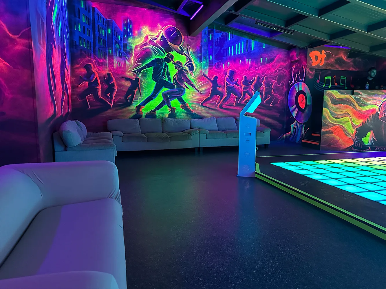 Galéria-Pixel-Zone-Tatabánya-03